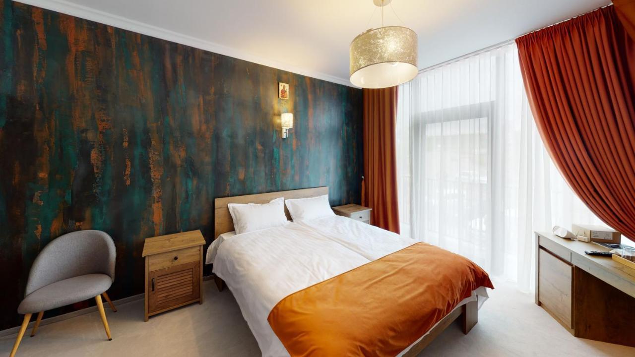 Hotel Angel Sofia Fălticeni Екстериор снимка