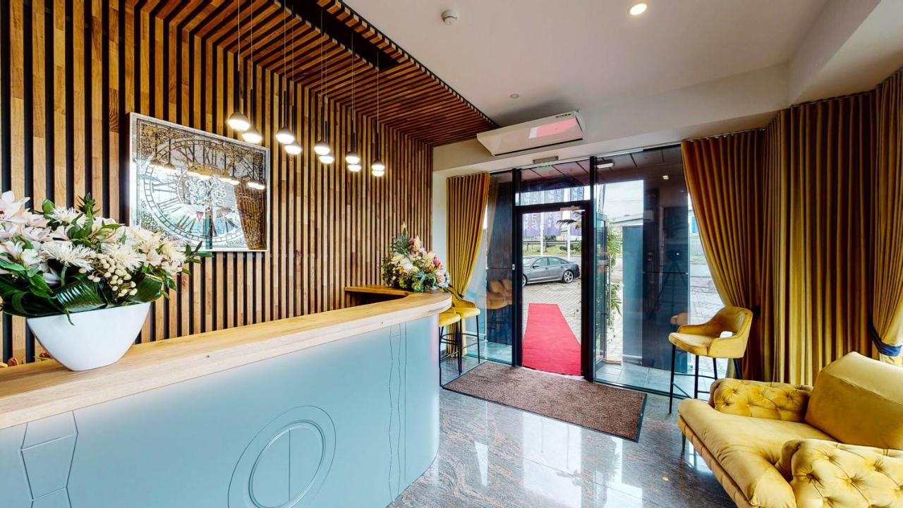 Hotel Angel Sofia Fălticeni Екстериор снимка
